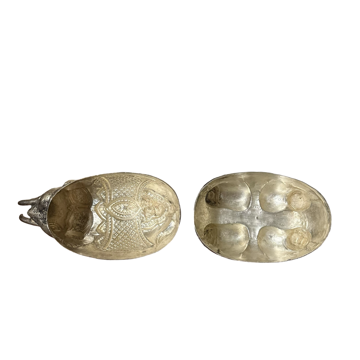 80% Silver Betel Nut Elephant Box