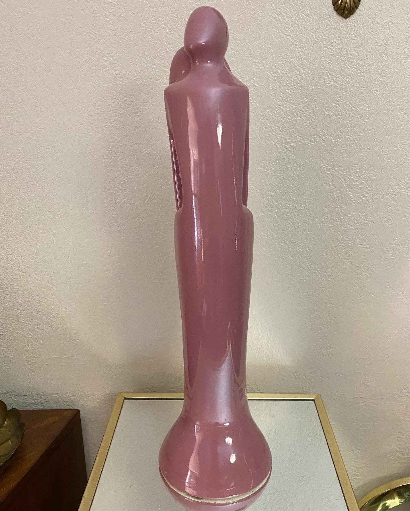 Haeger Mauve Couple Statue