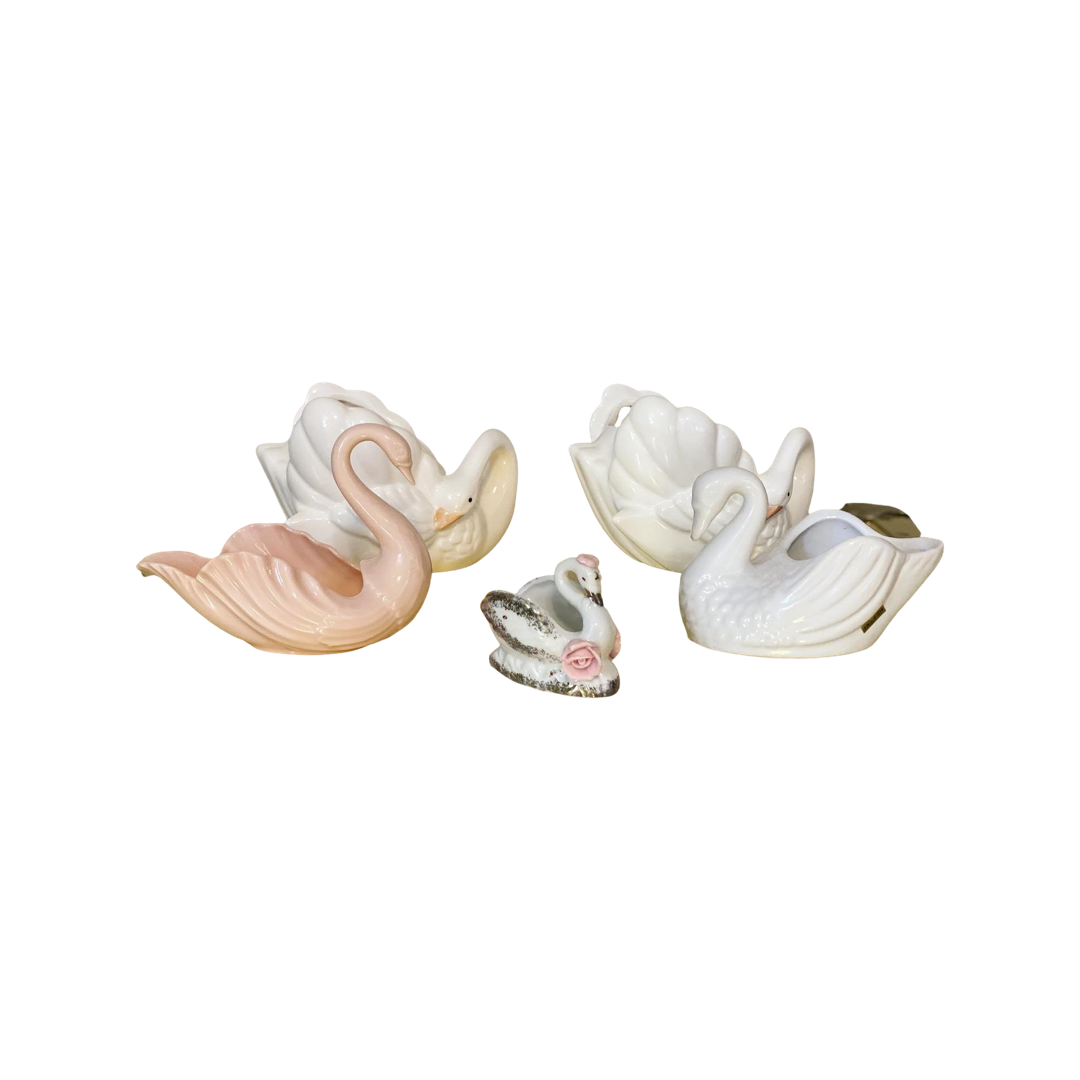 Porcelain Swan with Roses